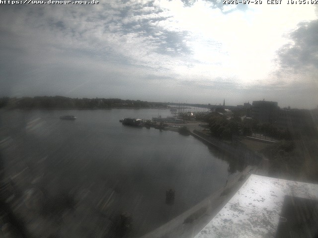 Archiv Foto Webcam Rostock - Hafen