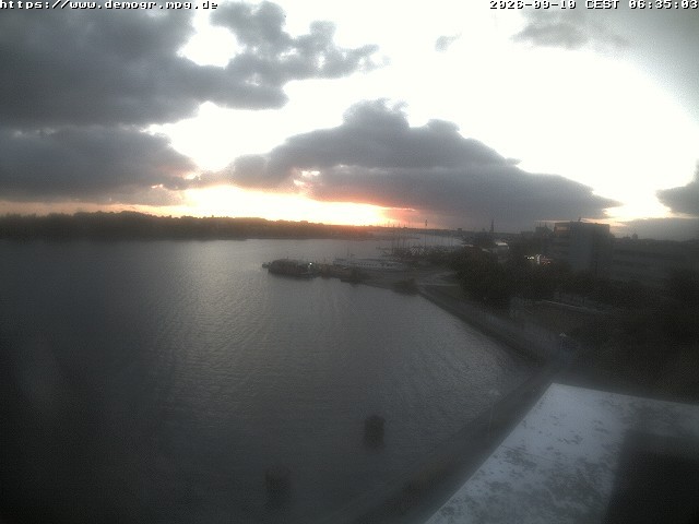 Archived image Webcam Rostock - Harbor