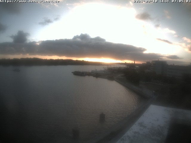 Archived image Webcam Rostock - Harbor