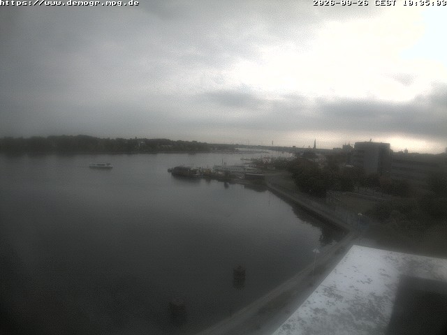 Archiv Foto Webcam Rostock - Hafen