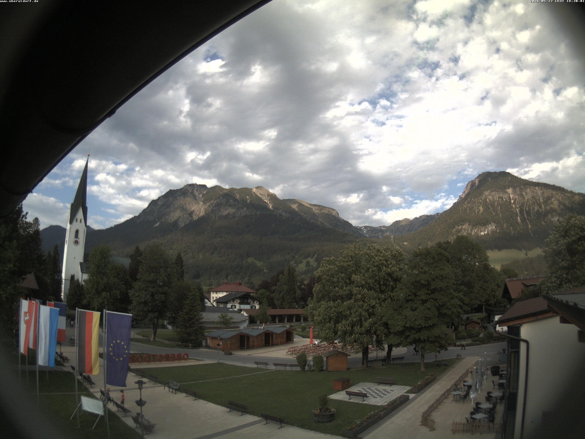 Archived image Webcam St. John's Church Oberstdorf