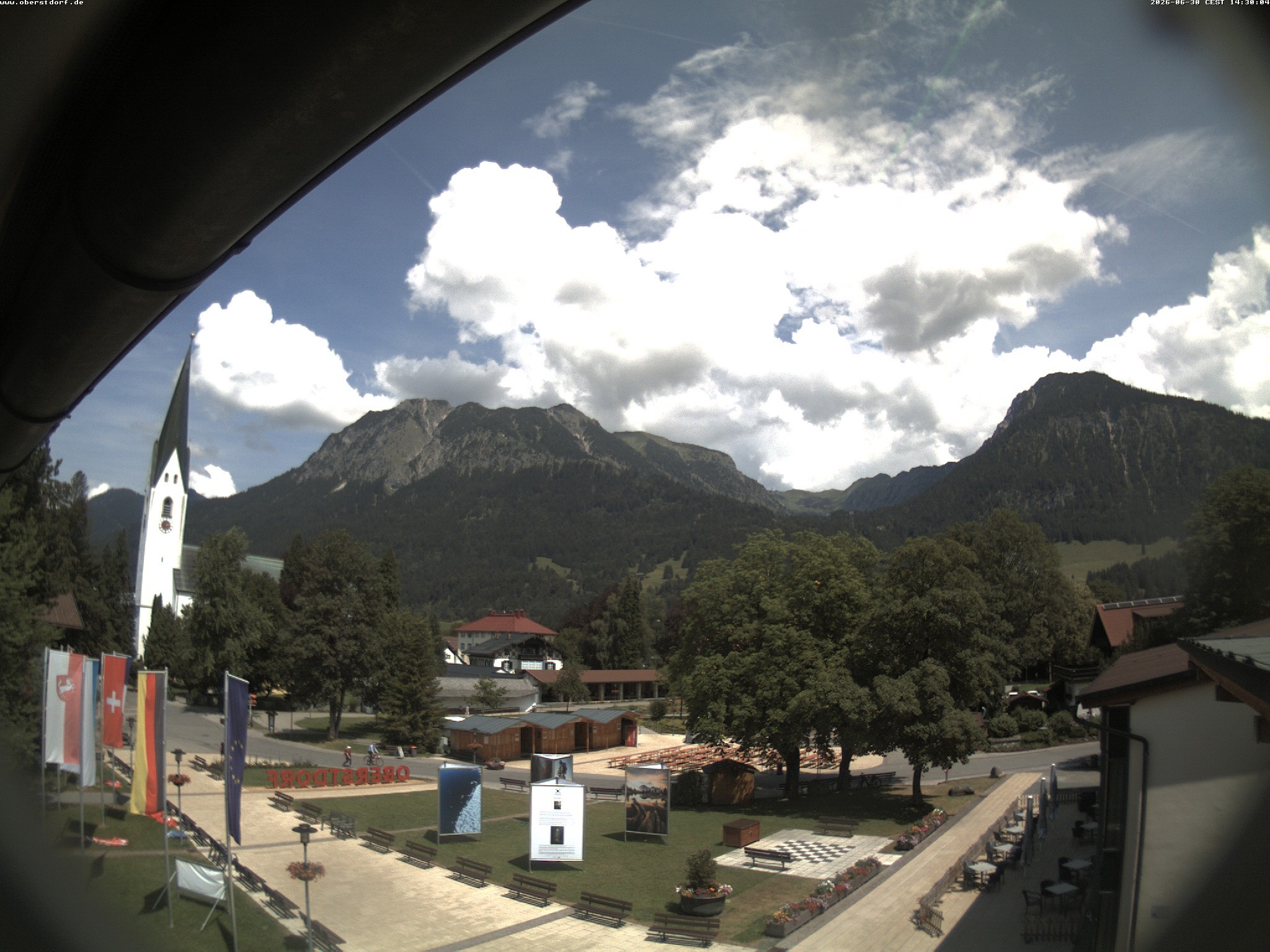 Archived image Webcam St. John's Church Oberstdorf