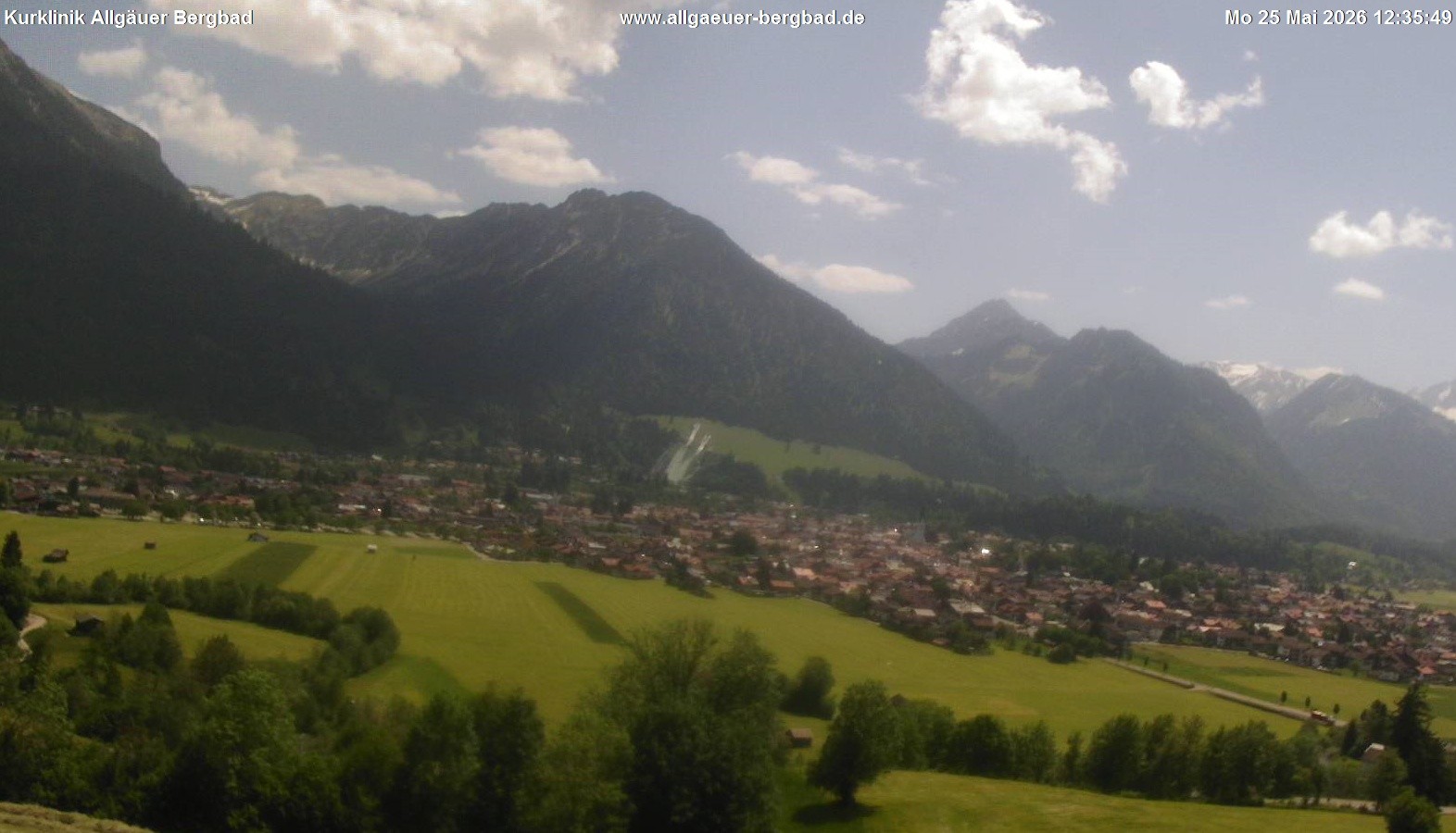 Archived image Webcam Oberstdorf Wellness Clinic