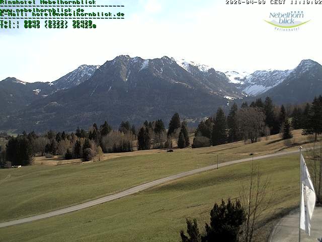 Archived image Webcam Hotel Nebelhornblick