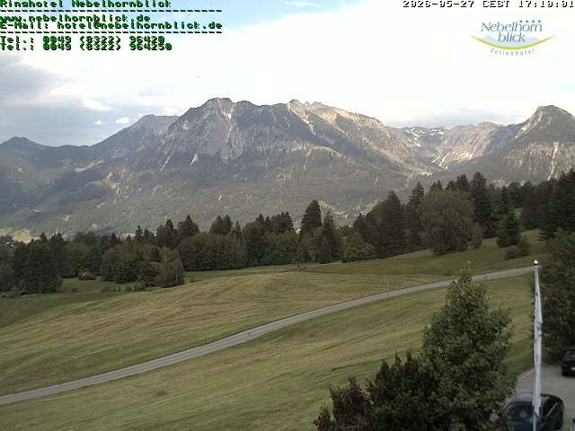 Archived image Webcam Hotel Nebelhornblick