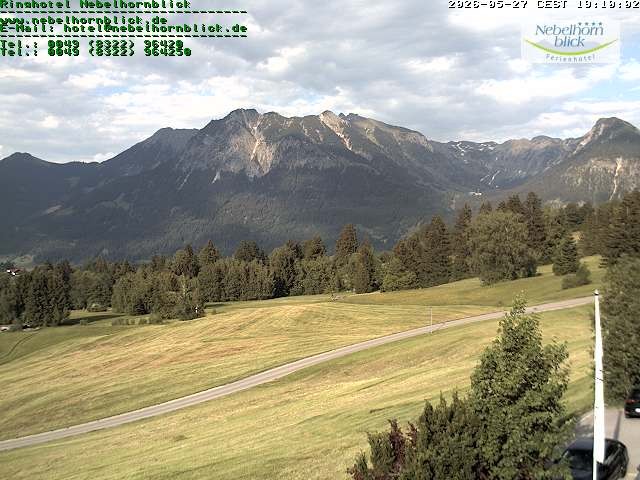 Archived image Webcam Hotel Nebelhornblick