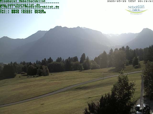 Archived image Webcam Hotel Nebelhornblick