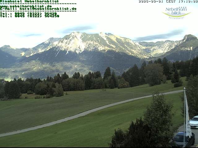 Archived image Webcam Hotel Nebelhornblick