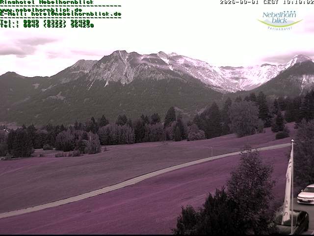 Archived image Webcam Hotel Nebelhornblick