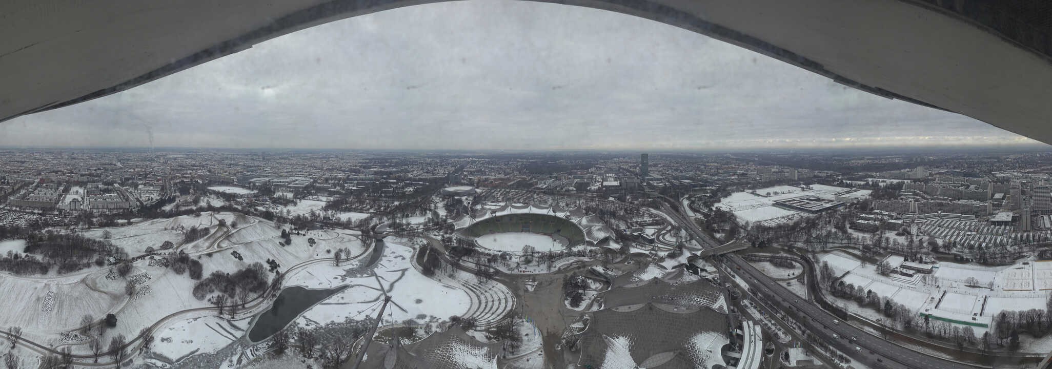 Archiv Foto Webcam München: Panorama Olympiastadion und Olympiapark