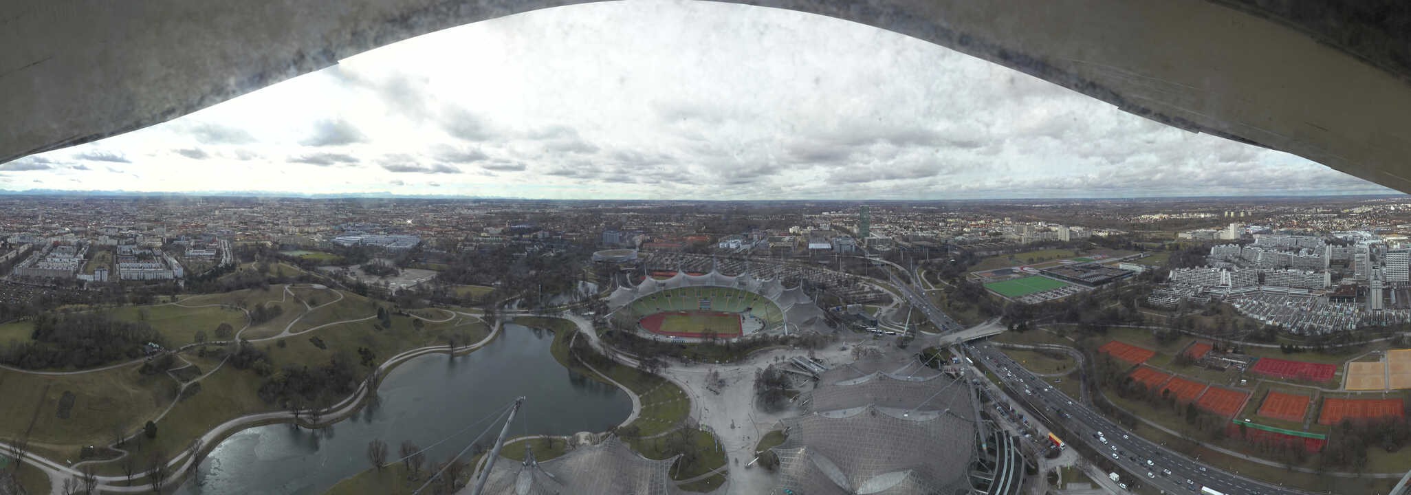 Archiv Foto Webcam München: Panorama Olympiastadion und Olympiapark