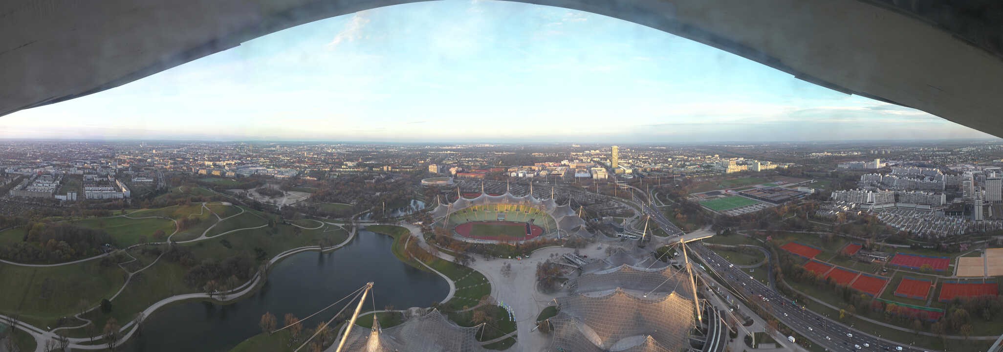 Archiv Foto Webcam München: Panorama Olympiastadion und Olympiapark