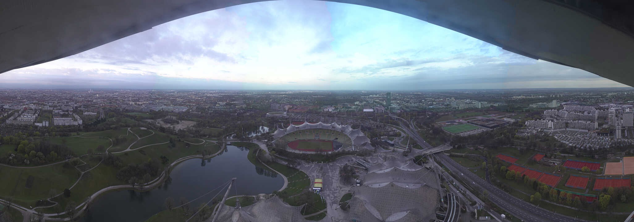 Archiv Foto Webcam München: Panorama Olympiastadion und Olympiapark