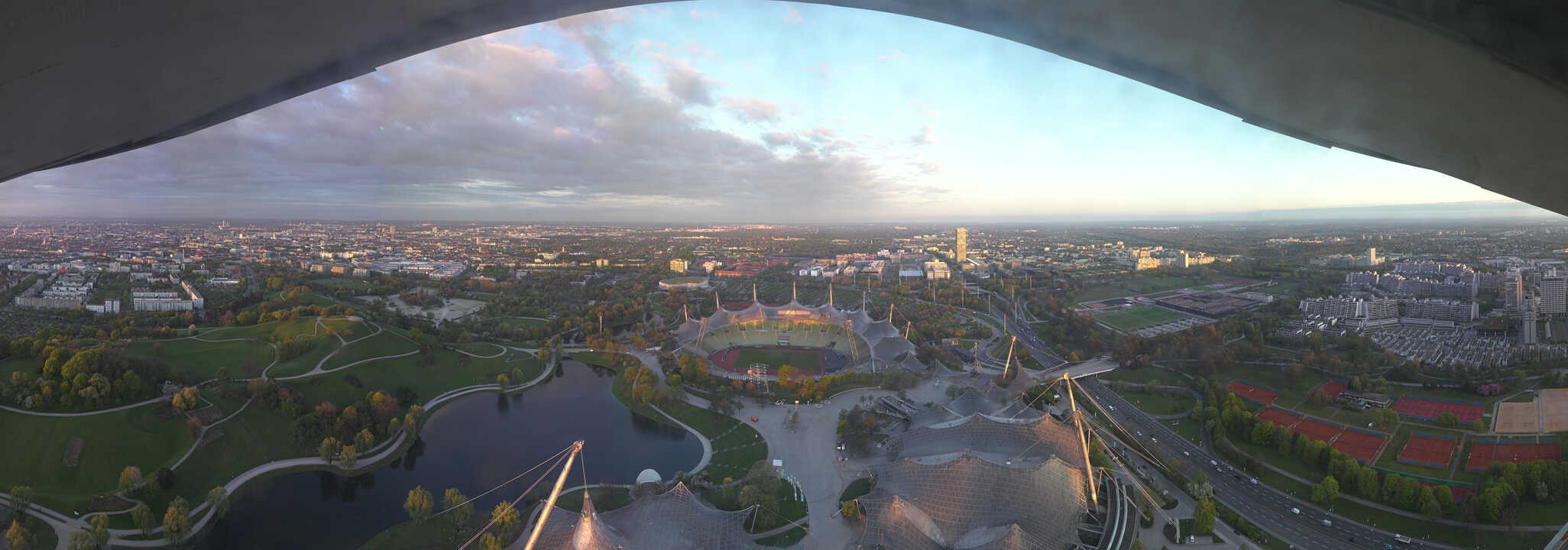 Archiv Foto Webcam München: Panorama Olympiastadion und Olympiapark