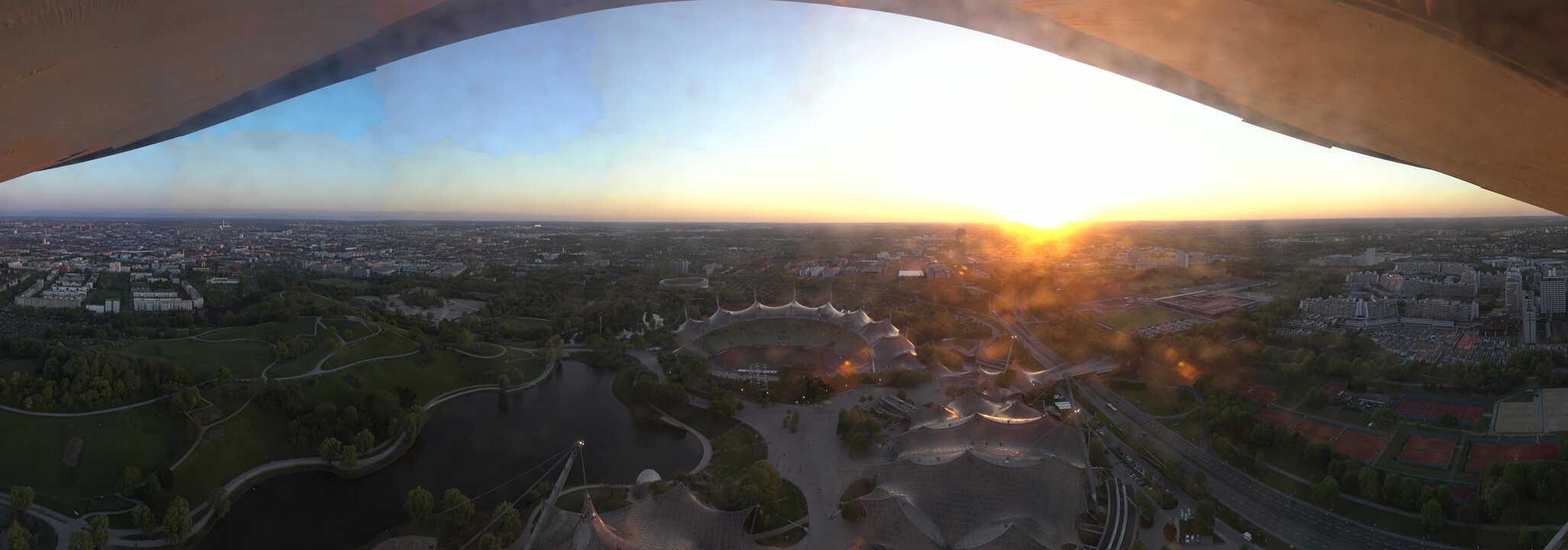 Archiv Foto Webcam München: Panorama Olympiastadion und Olympiapark