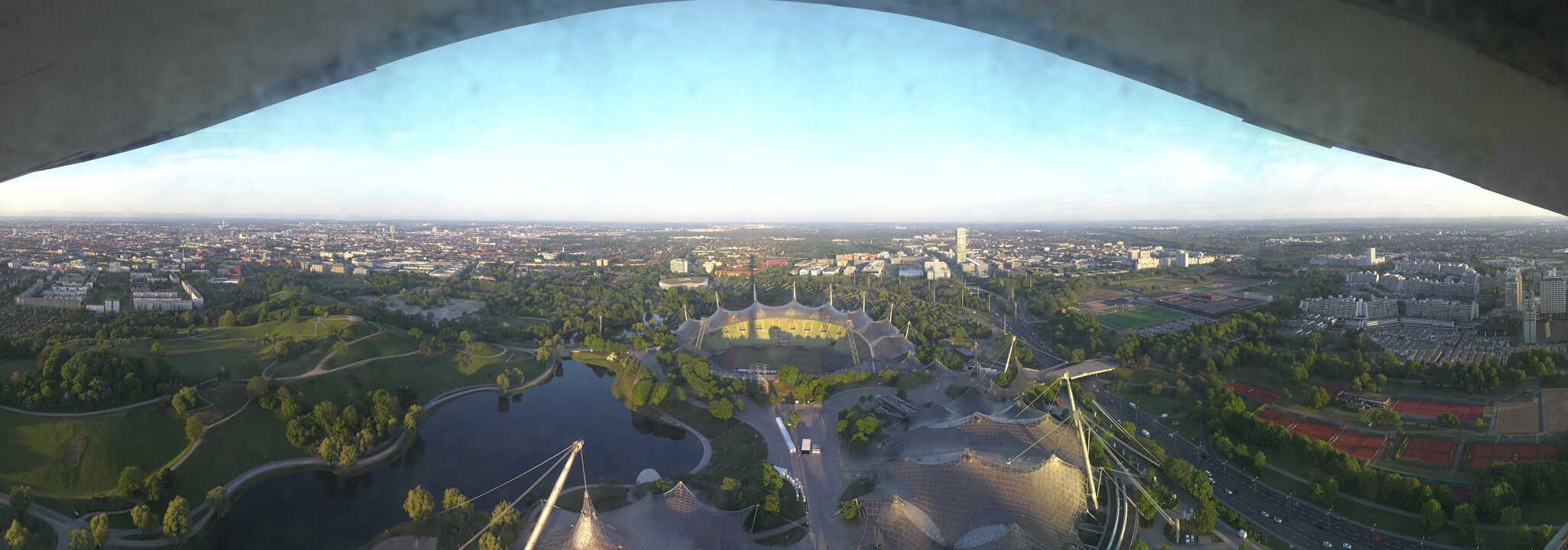 Archiv Foto Webcam München: Panorama Olympiastadion und Olympiapark