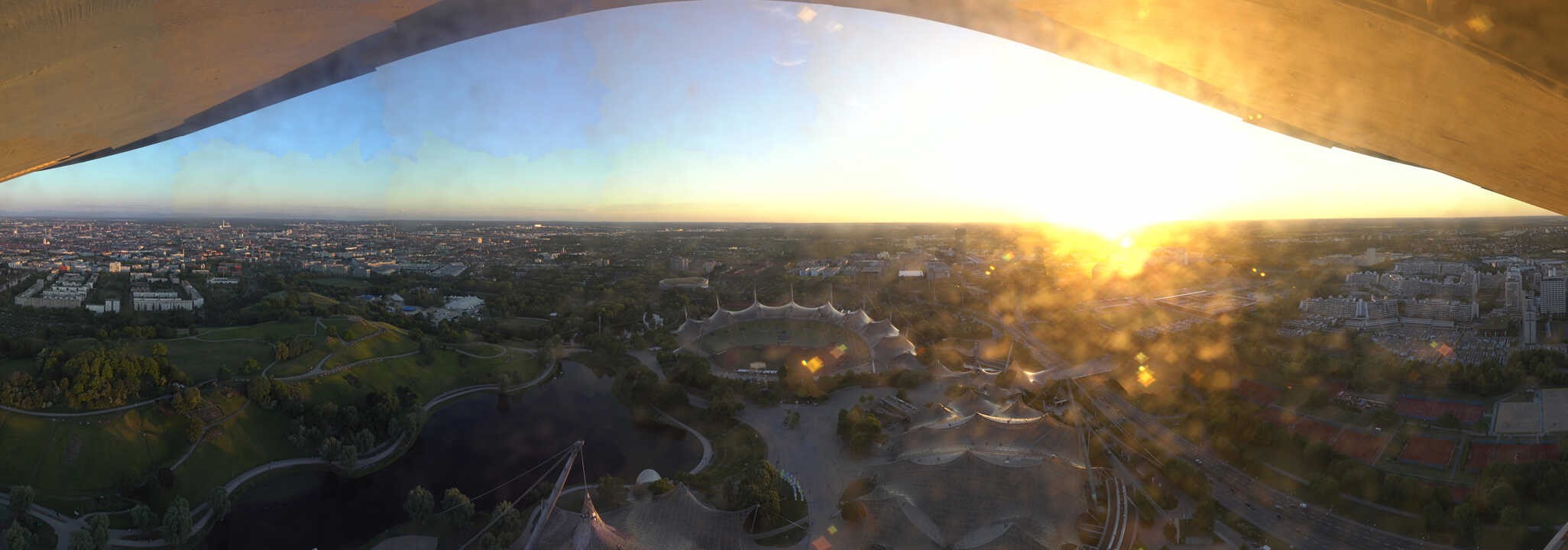 Archiv Foto Webcam München: Panorama Olympiastadion und Olympiapark