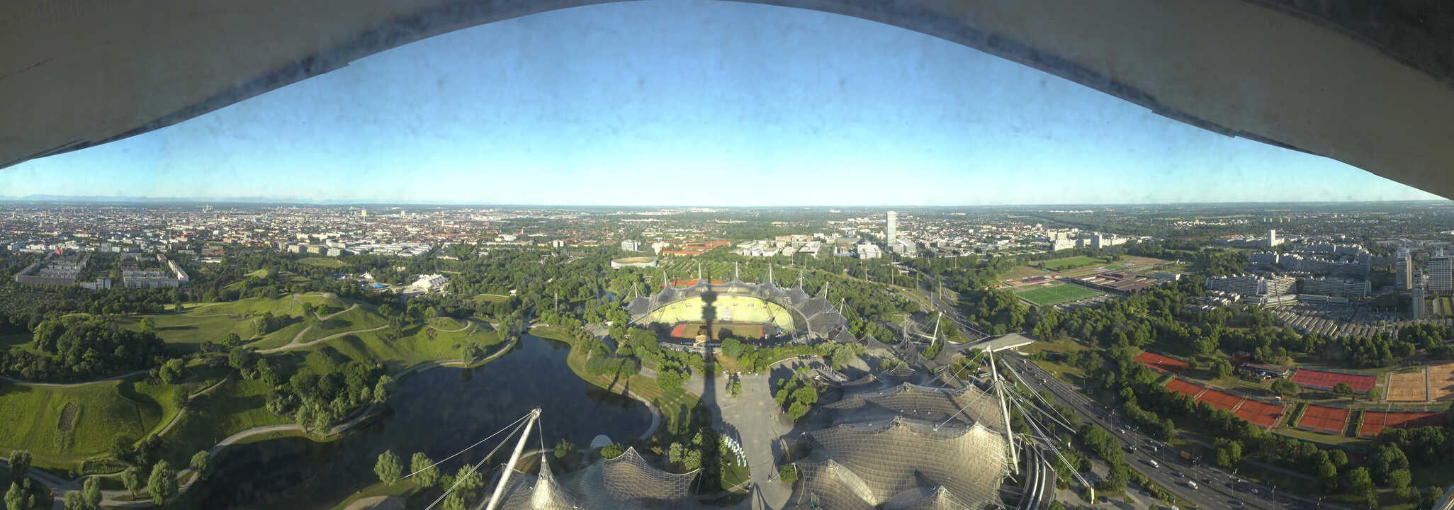 Archiv Foto Webcam München: Panorama Olympiastadion und Olympiapark