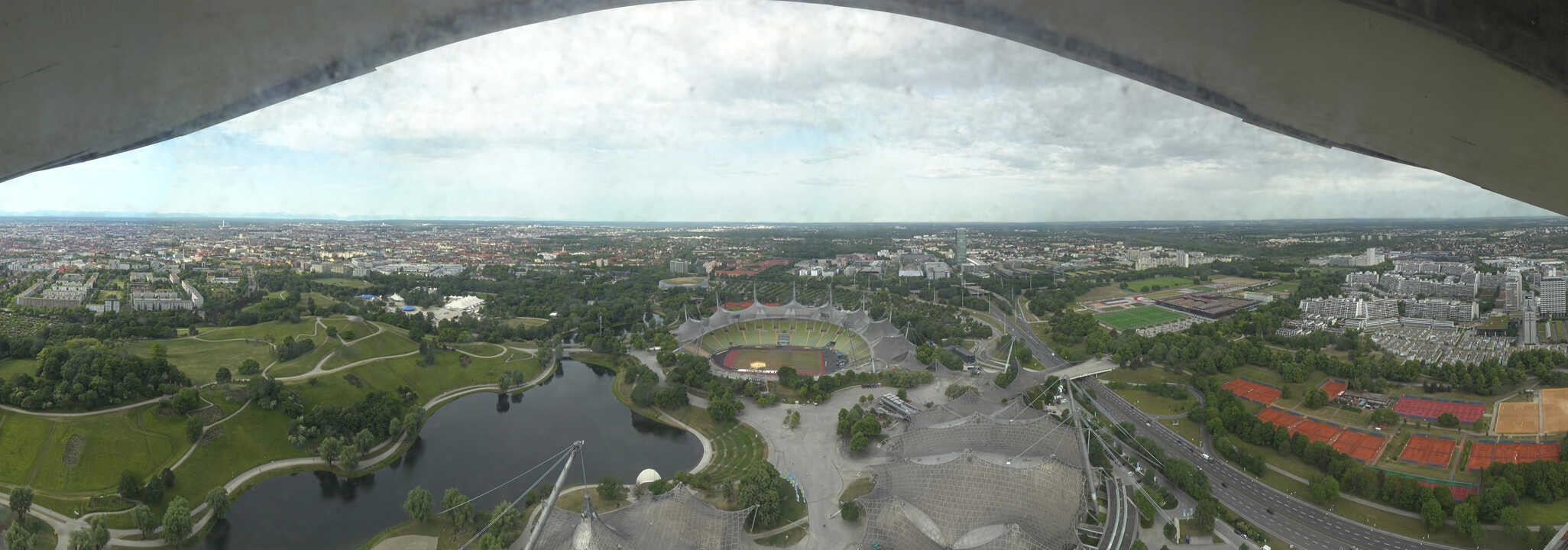 Archiv Foto Webcam München: Panorama Olympiastadion und Olympiapark