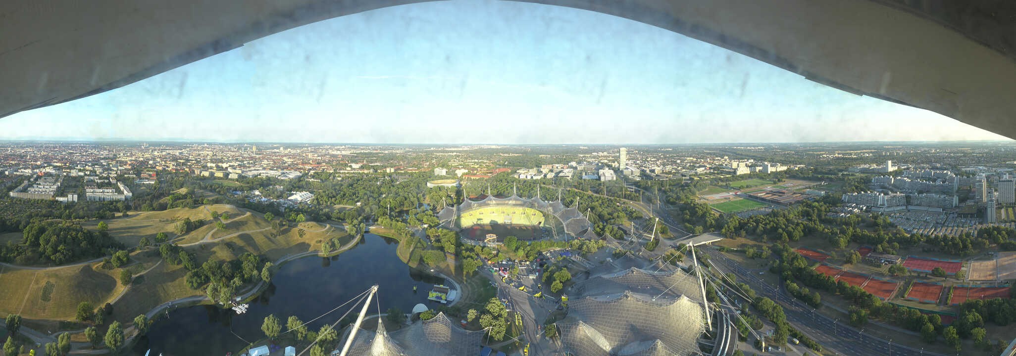 Archiv Foto Webcam München: Panorama Olympiastadion und Olympiapark