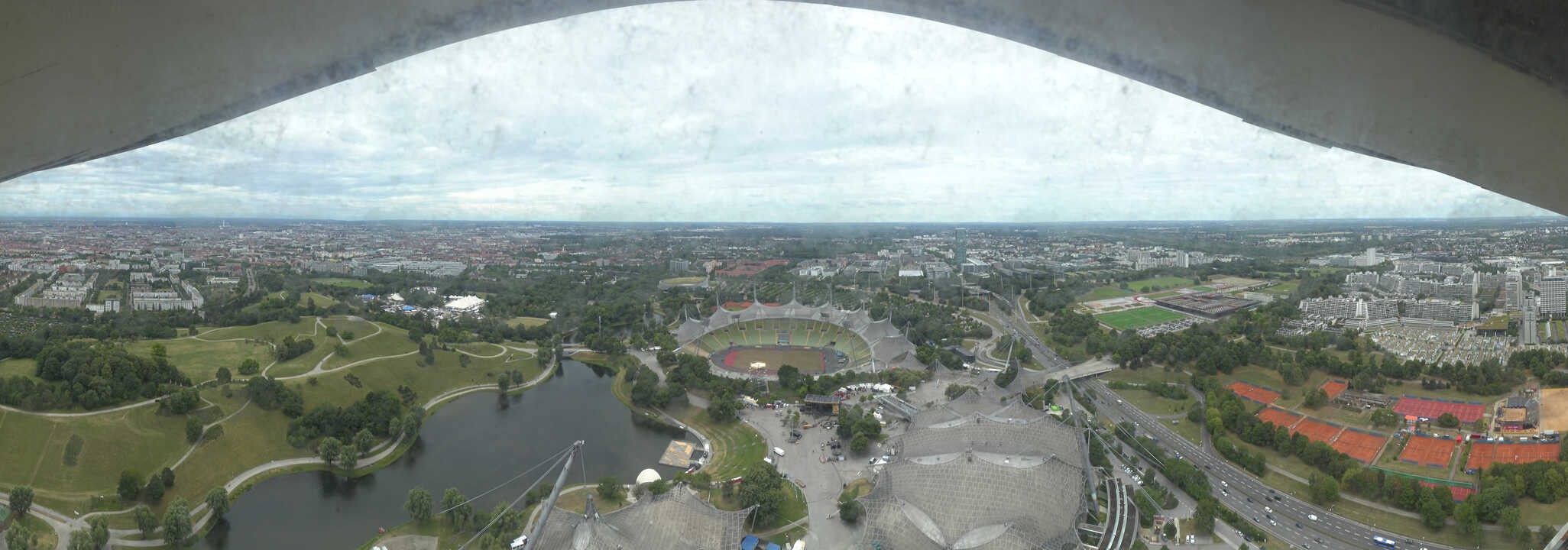 Archiv Foto Webcam München: Panorama Olympiastadion und Olympiapark