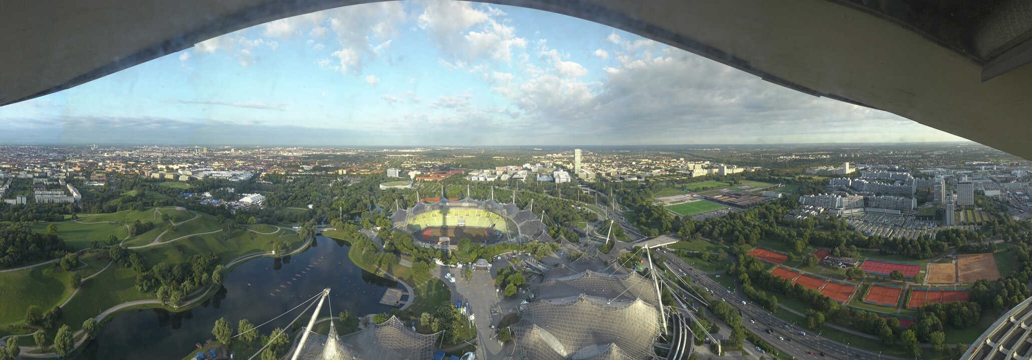 Archiv Foto Webcam München: Panorama Olympiastadion und Olympiapark