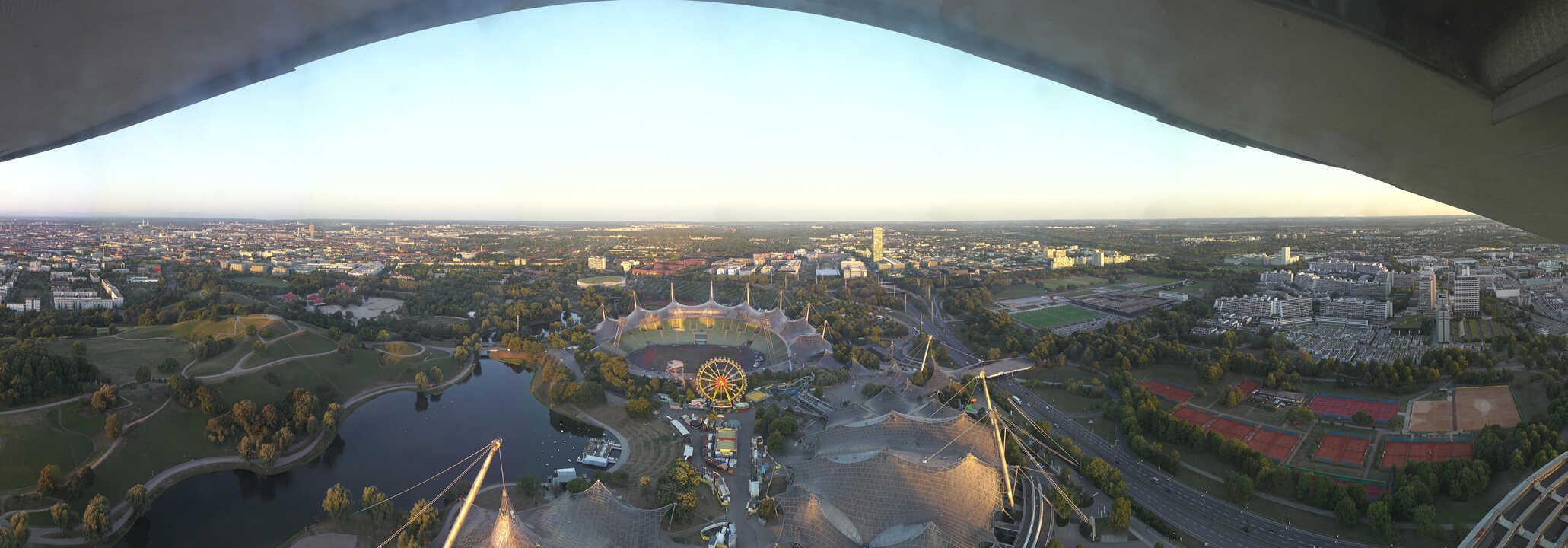 Archiv Foto Webcam München: Panorama Olympiastadion und Olympiapark