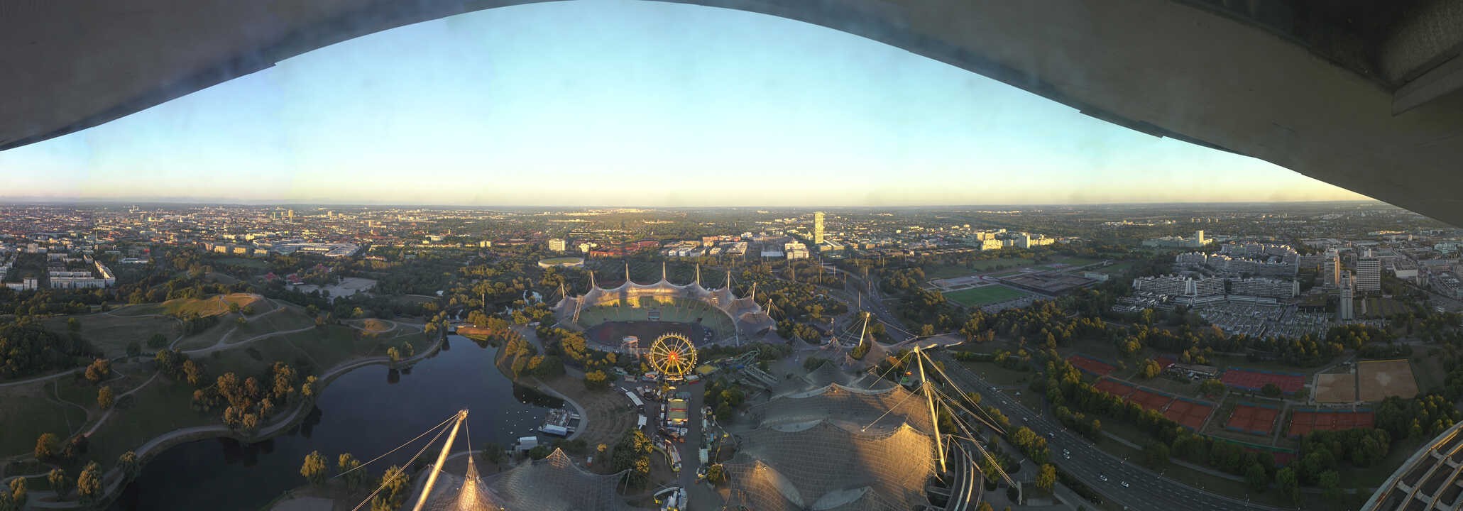 Archiv Foto Webcam München: Panorama Olympiastadion und Olympiapark