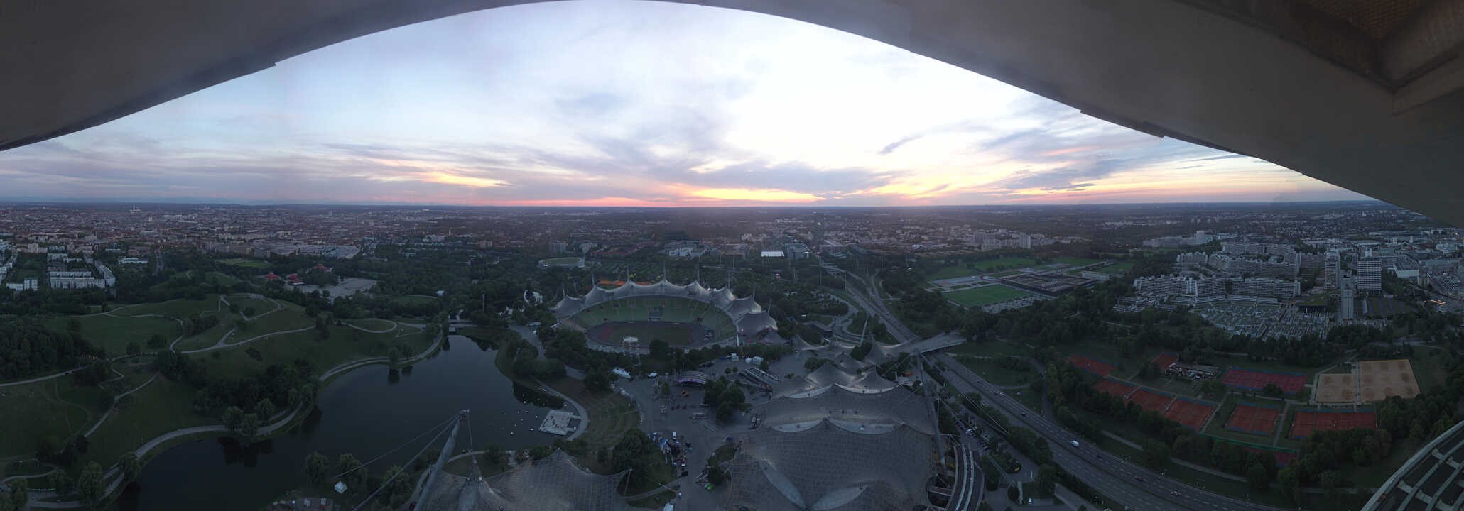 Archiv Foto Webcam München: Panorama Olympiastadion und Olympiapark