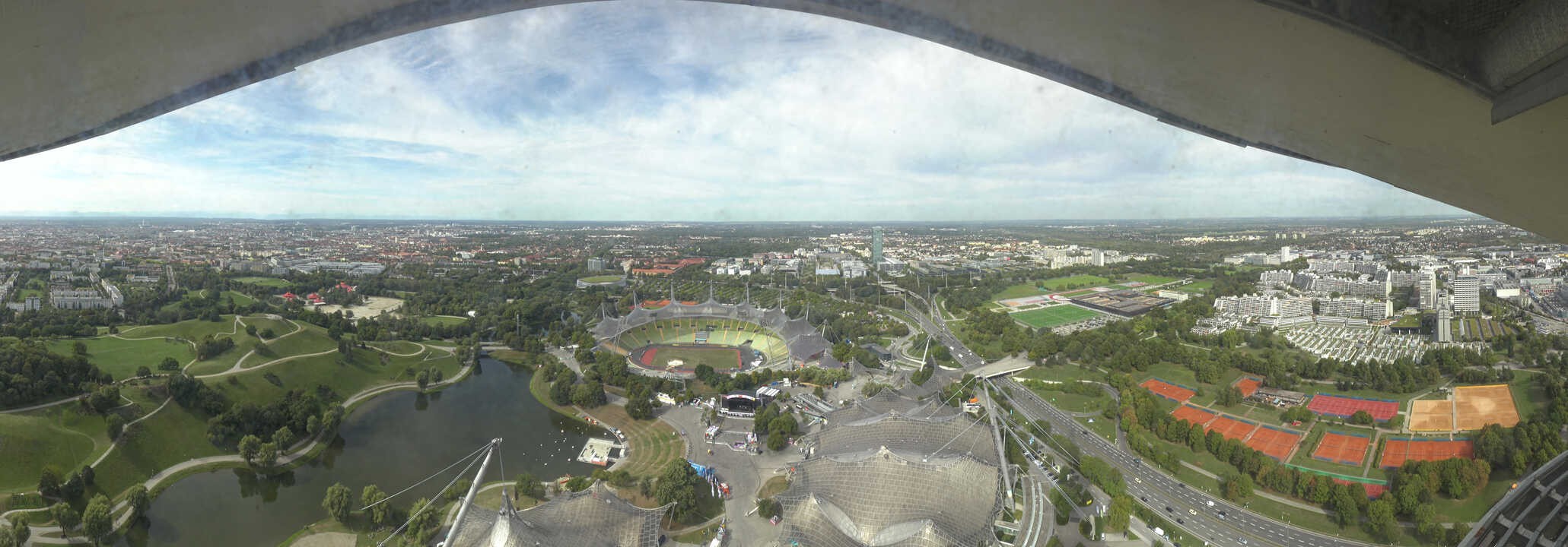 Archiv Foto Webcam München: Panorama Olympiastadion und Olympiapark