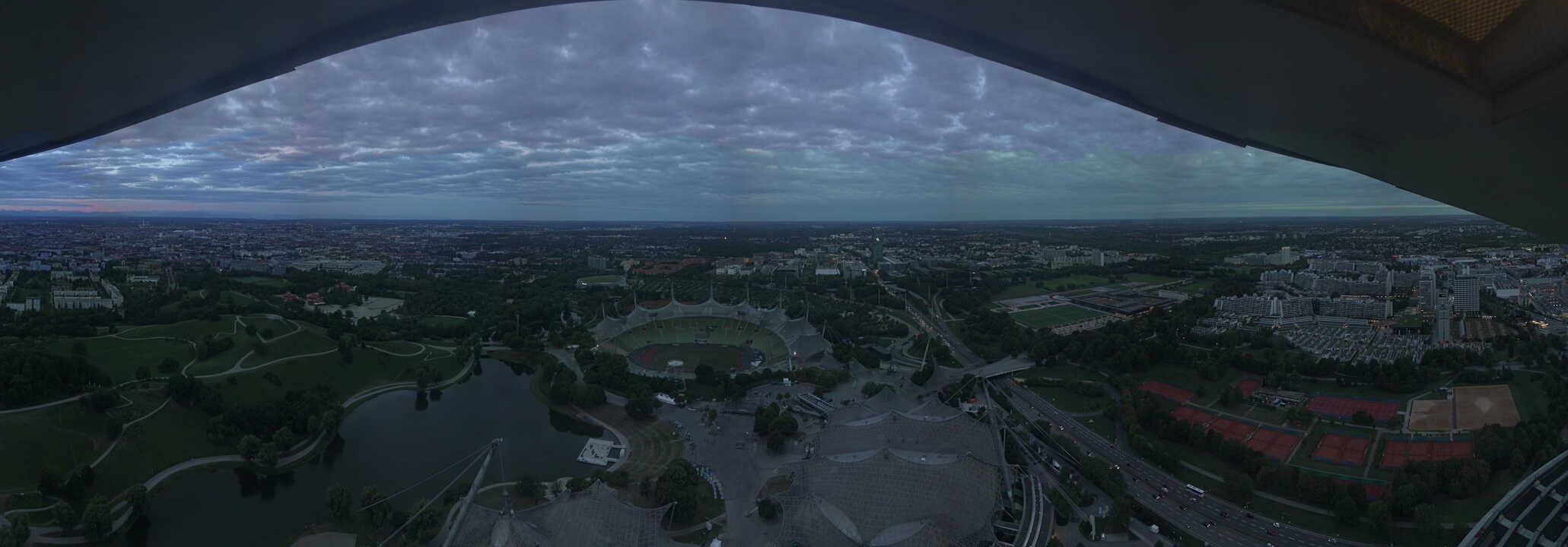Archiv Foto Webcam München: Panorama Olympiastadion und Olympiapark