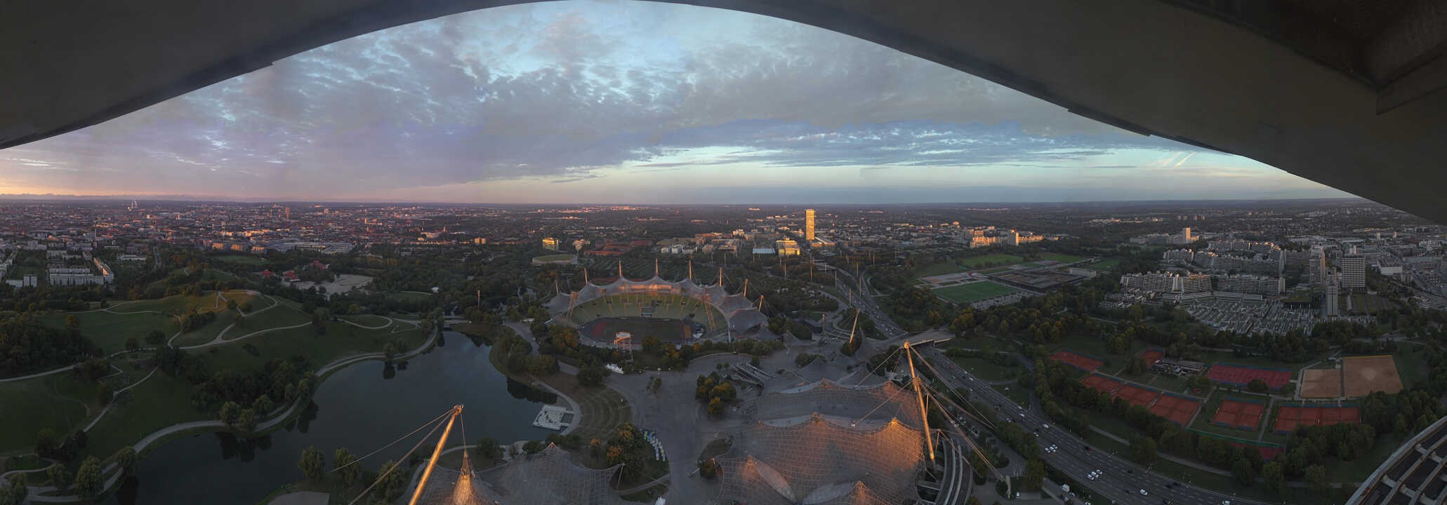 Archiv Foto Webcam München: Panorama Olympiastadion und Olympiapark