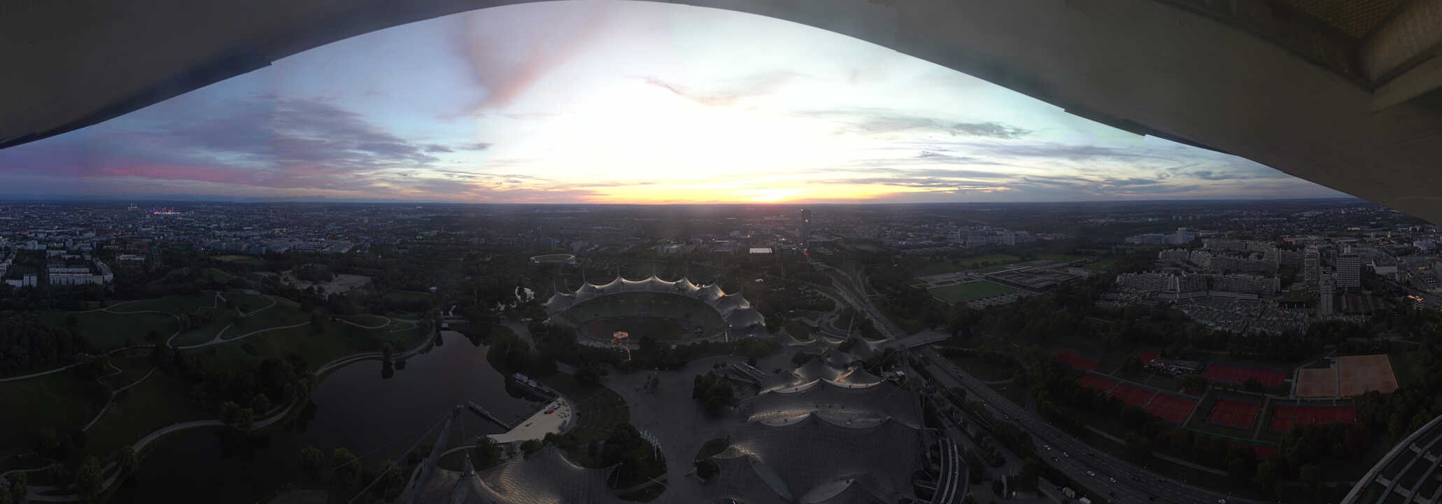 Archiv Foto Webcam München: Panorama Olympiastadion und Olympiapark