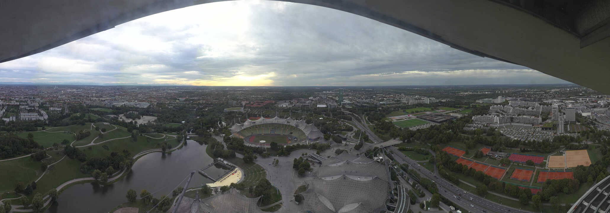 Archiv Foto Webcam München: Panorama Olympiastadion und Olympiapark