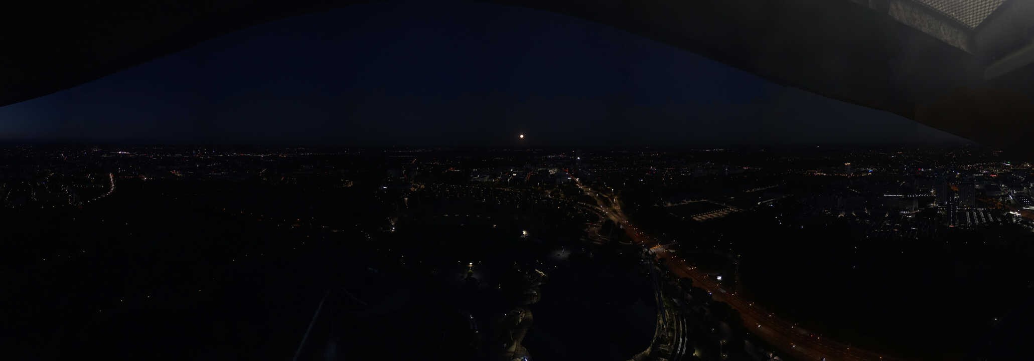 Archiv Foto Webcam München: Panorama Olympiastadion und Olympiapark