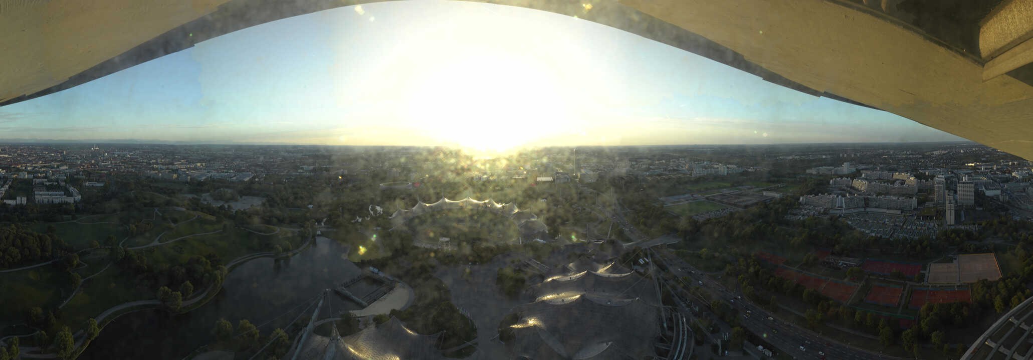 Archiv Foto Webcam München: Panorama Olympiastadion und Olympiapark