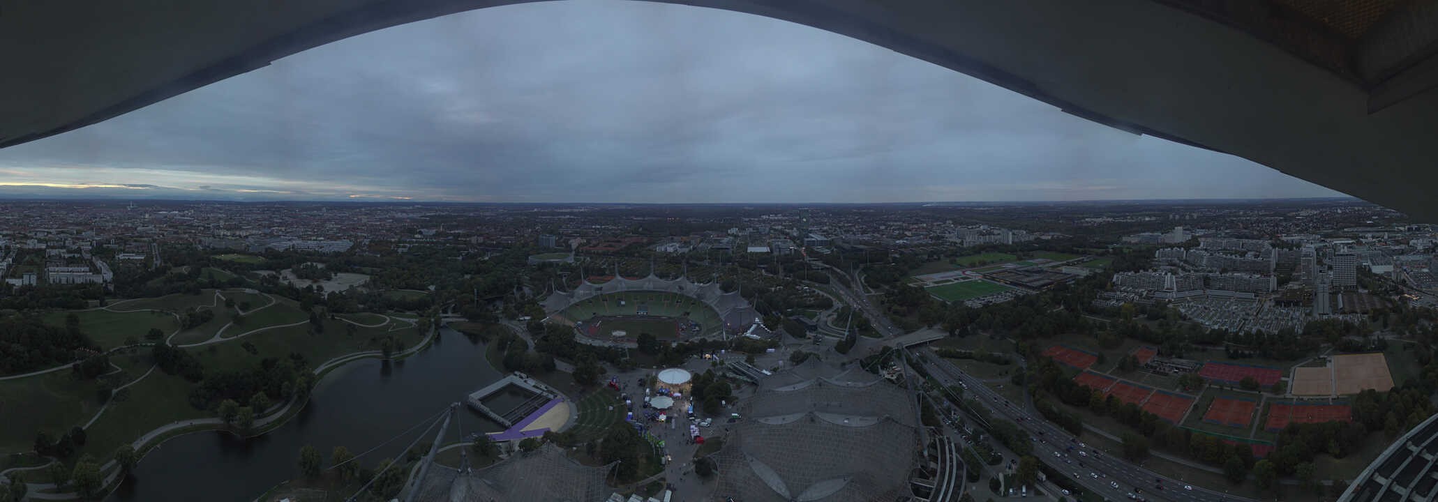 Archiv Foto Webcam München: Panorama Olympiastadion und Olympiapark