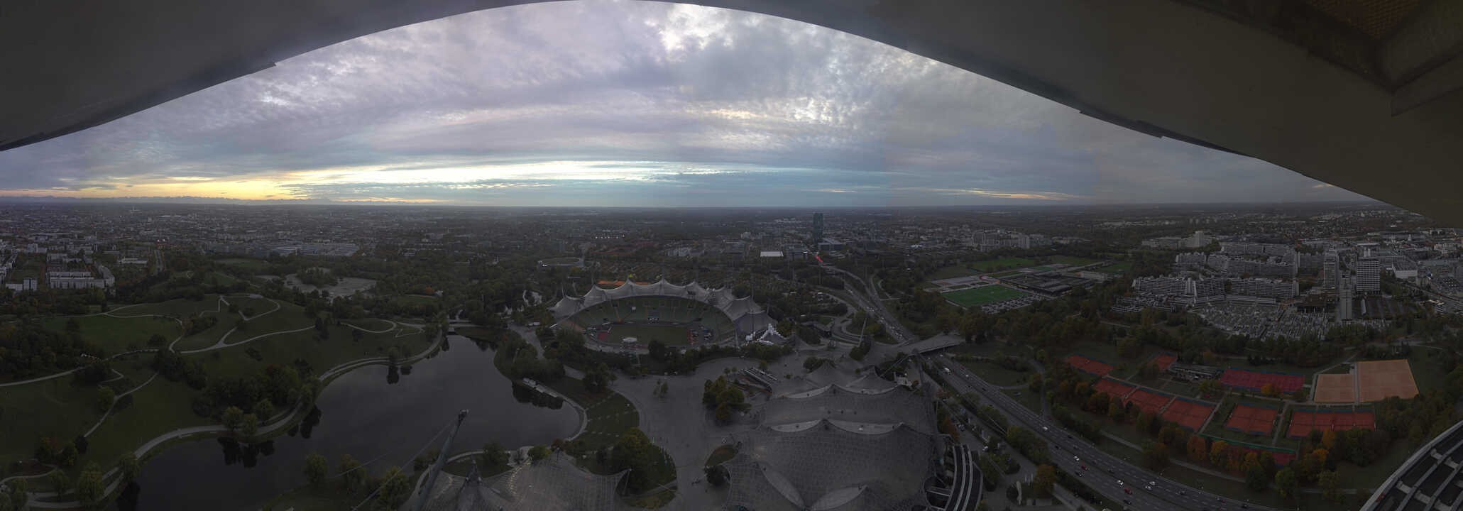 Archiv Foto Webcam München: Panorama Olympiastadion und Olympiapark