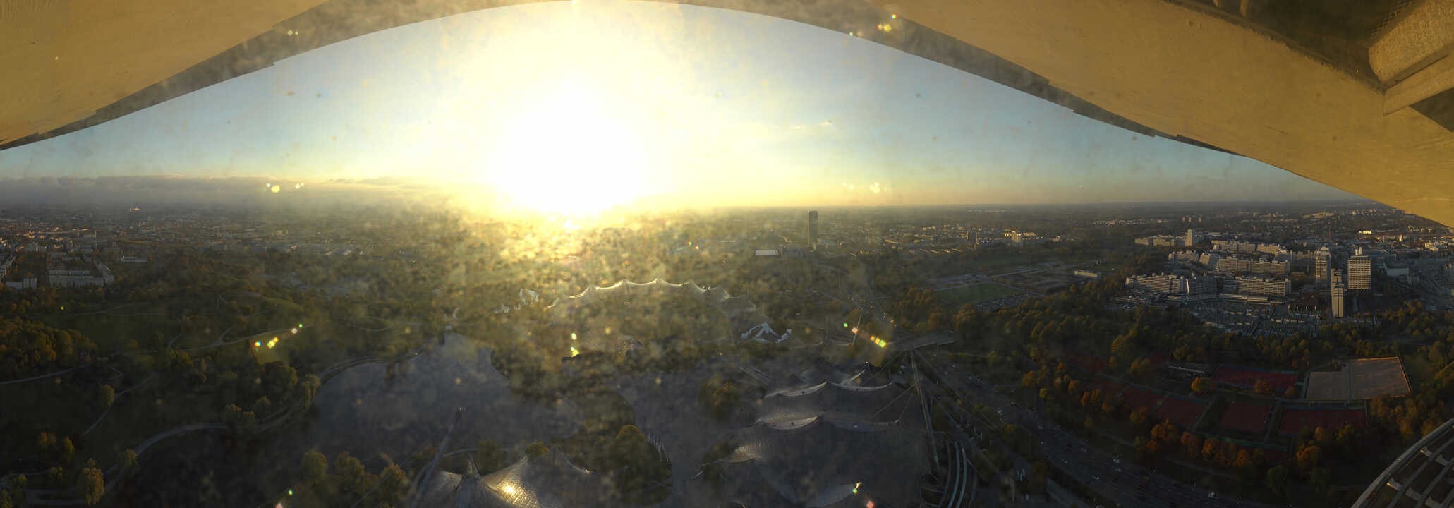 Archiv Foto Webcam München: Panorama Olympiastadion und Olympiapark