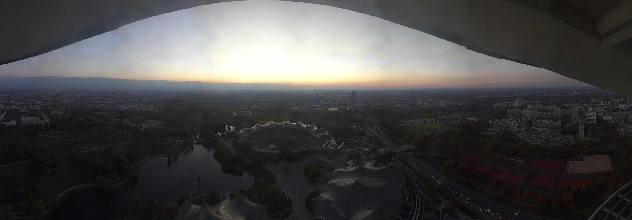 Archiv Foto Webcam München: Panorama Olympiastadion und Olympiapark