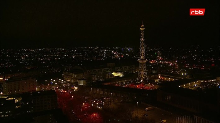 Archiv Foto Webcam Berlin: Theodor-Heuss-Platz am Funkhaus
