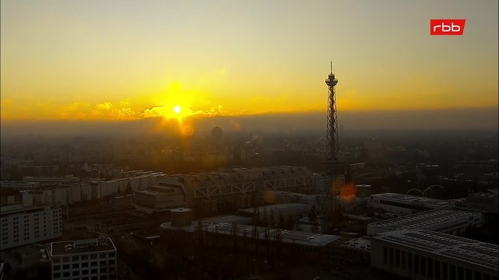 Archiv Foto Webcam Berlin: Theodor-Heuss-Platz am Funkhaus