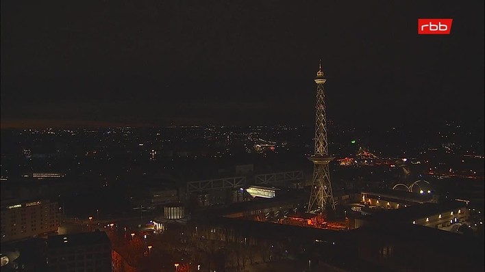 Archiv Foto Webcam Berlin: Theodor-Heuss-Platz am Funkhaus