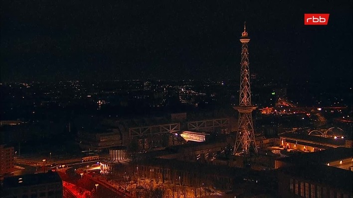 Archived image Webcam Theodor-Heuss-Platz in Berlin