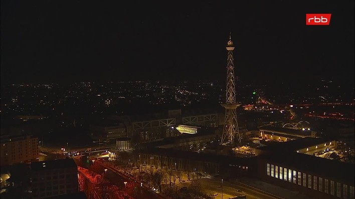 Archiv Foto Webcam Berlin: Theodor-Heuss-Platz am Funkhaus