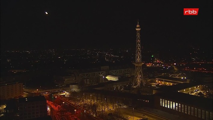 Archiv Foto Webcam Berlin: Theodor-Heuss-Platz am Funkhaus