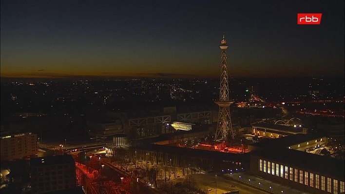 Archiv Foto Webcam Berlin: Theodor-Heuss-Platz am Funkhaus