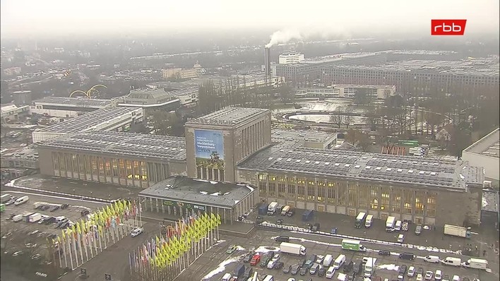 Archiv Foto Webcam Berlin: Theodor-Heuss-Platz am Funkhaus