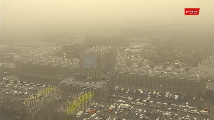 Archiv Foto Webcam Berlin: Theodor-Heuss-Platz am Funkhaus