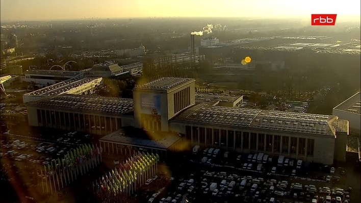Archiv Foto Webcam Berlin: Theodor-Heuss-Platz am Funkhaus